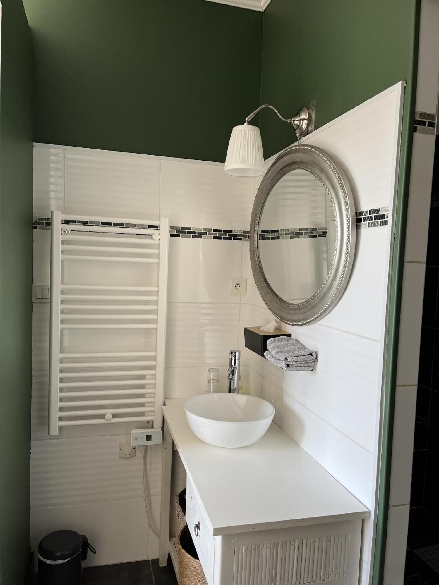 Le Clos Du Jas Marseille Ruang foto
